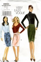 8154 Vogue Very Easy Pleat Skirt Wrap / Yoke or Not, Sash  Pattern 14-20 Uncut